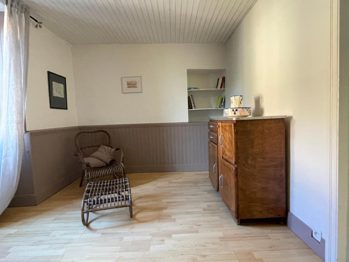 Holidayhome For 6 Persons At Ferme La Geneste Coux-et-Bigaroque-Mouzens Exterior photo